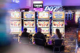 mkmk33 Baccarat Live — professional dealer နှင့် real-time ကစားနည်း